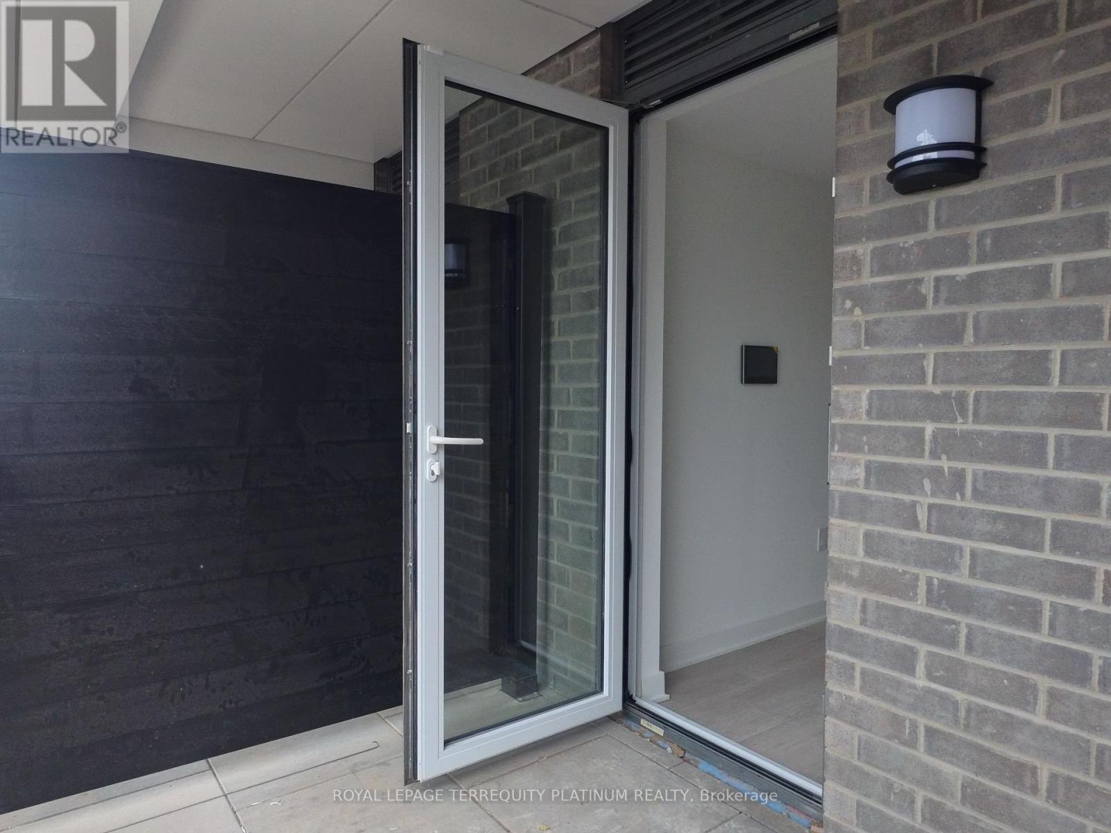 111 - 2782 Barton Street E, Hamilton, Ontario  L8E 0L3 - Photo 15 - X12213884