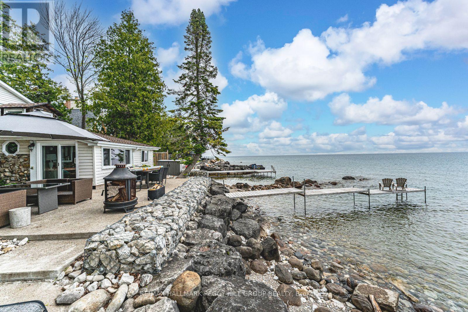 315 Cedar Avenue, Meaford, Ontario  N4L 1W5 - Photo 2 - X12213921