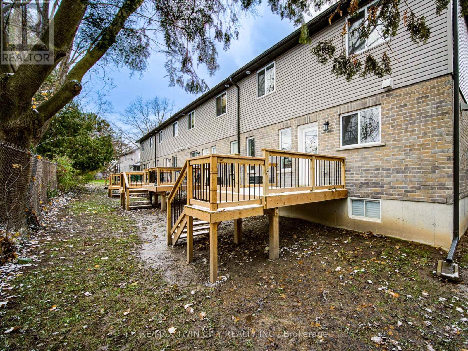 2 - 343 Huron Street, Woodstock, Ontario  N4S 7A5 - Photo 34 - X12213967