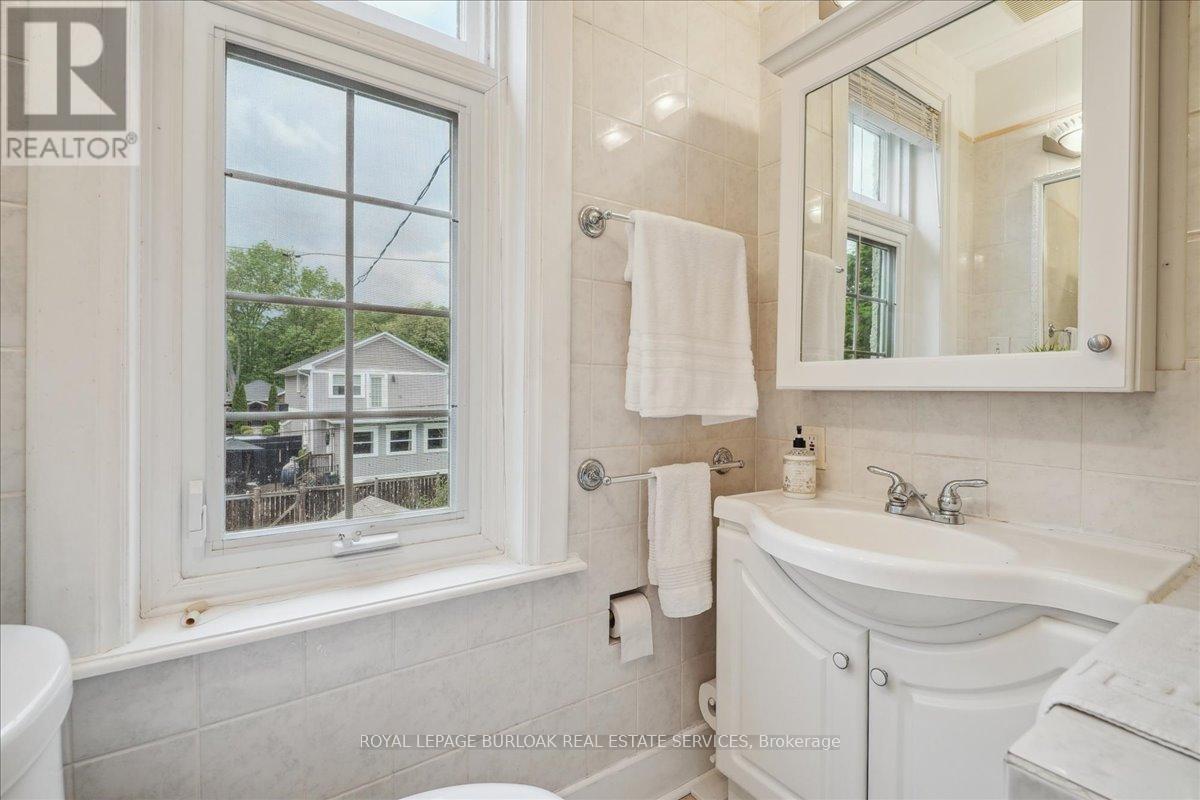 6 Parkview Row, Hamilton, Ontario  L9H 2R9 - Photo 25 - X12213979