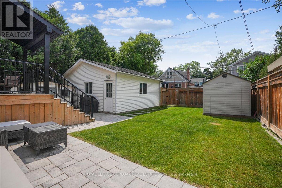 6 Parkview Row, Hamilton, Ontario  L9H 2R9 - Photo 34 - X12213979