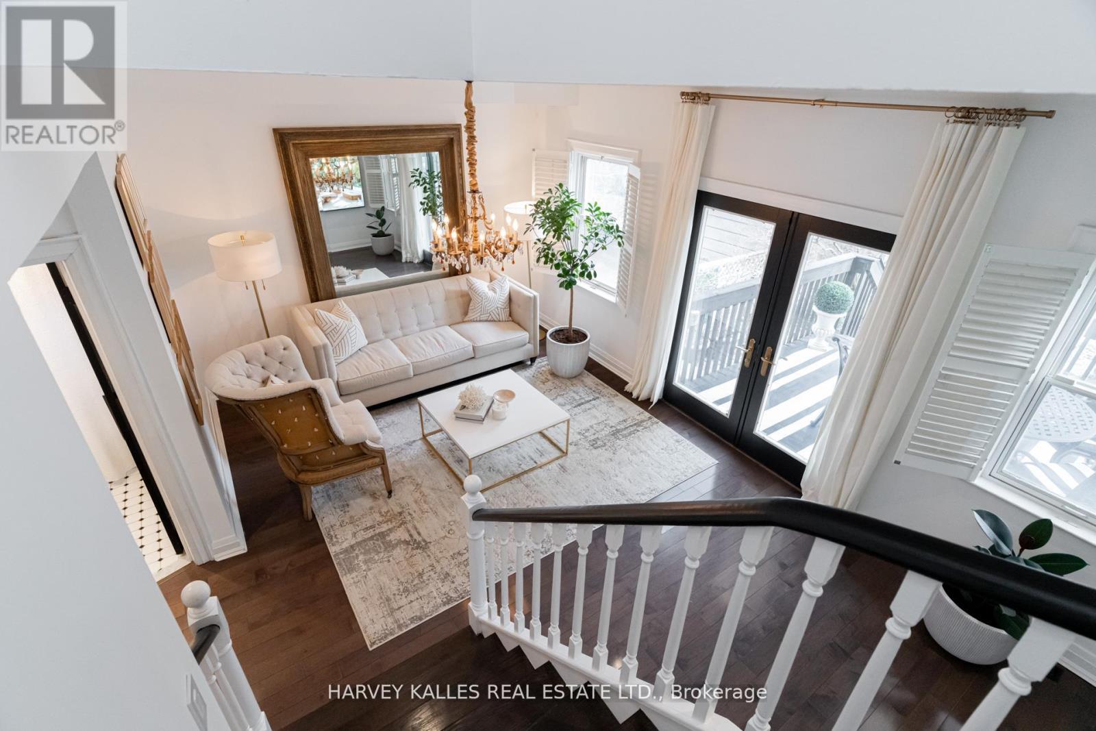 213 Brooke Avenue, Toronto, Ontario  M5M 2K7 - Photo 12 - C12189803