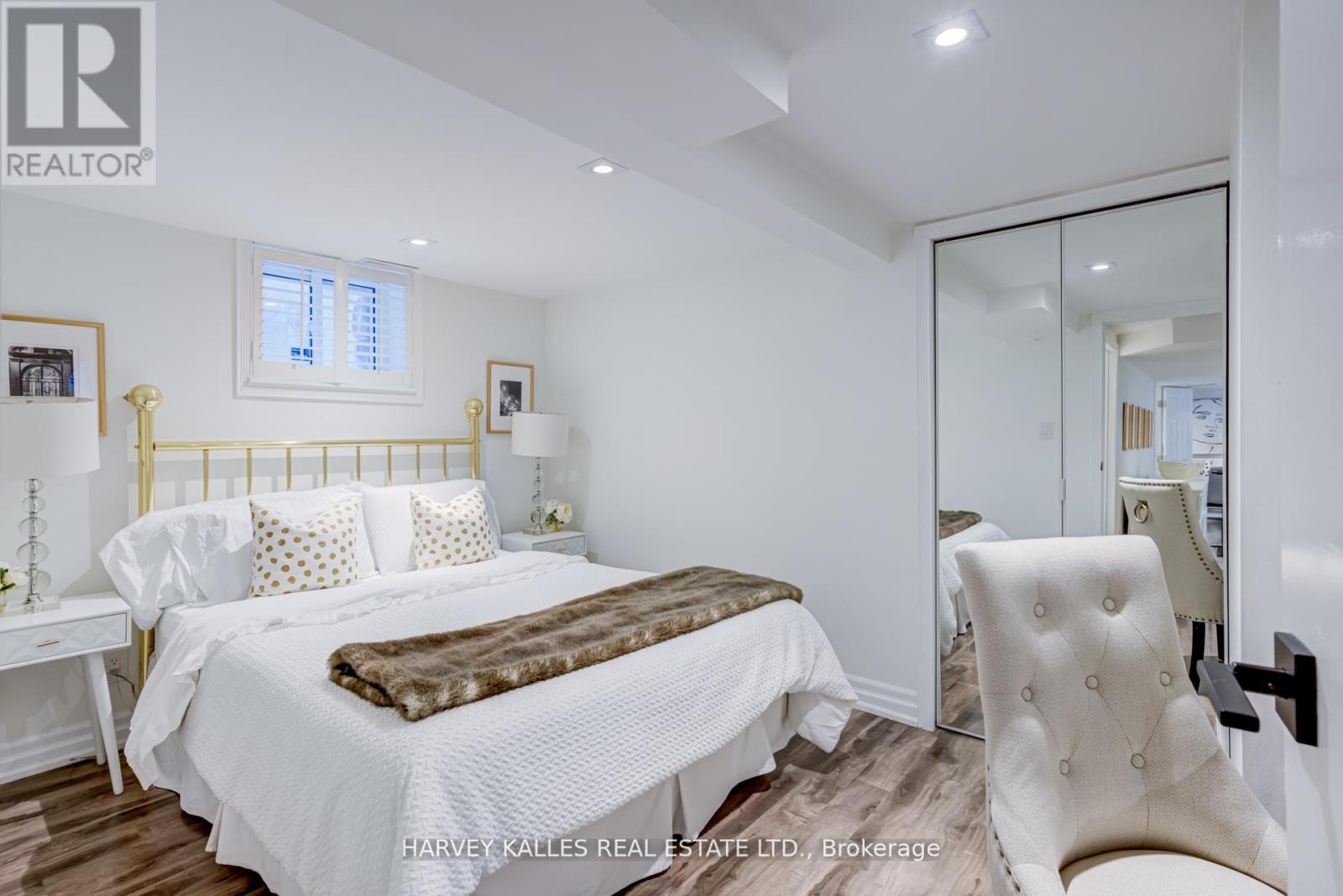 213 Brooke Avenue, Toronto, Ontario  M5M 2K7 - Photo 33 - C12189803