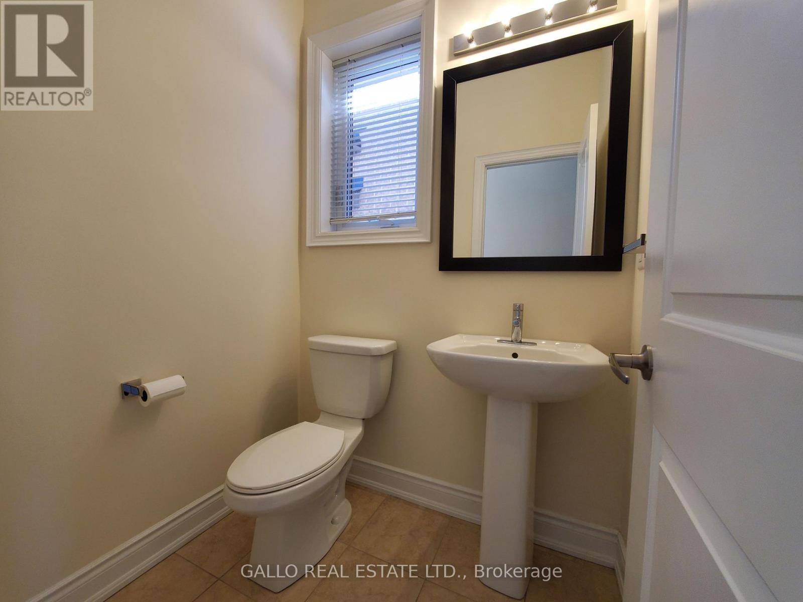 Property at 124 COUNTRYMAN ROAD image 4