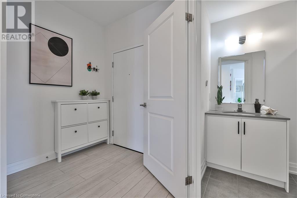 4040 Upper Middle Road Unit# 222, Burlington, Ontario  L7M 0H2 - Photo 33 - 40739381
