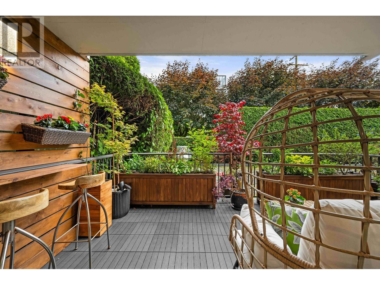 L1 555 13th Street, West Vancouver, British Columbia  V7T 2N8 - Photo 22 - R3014401