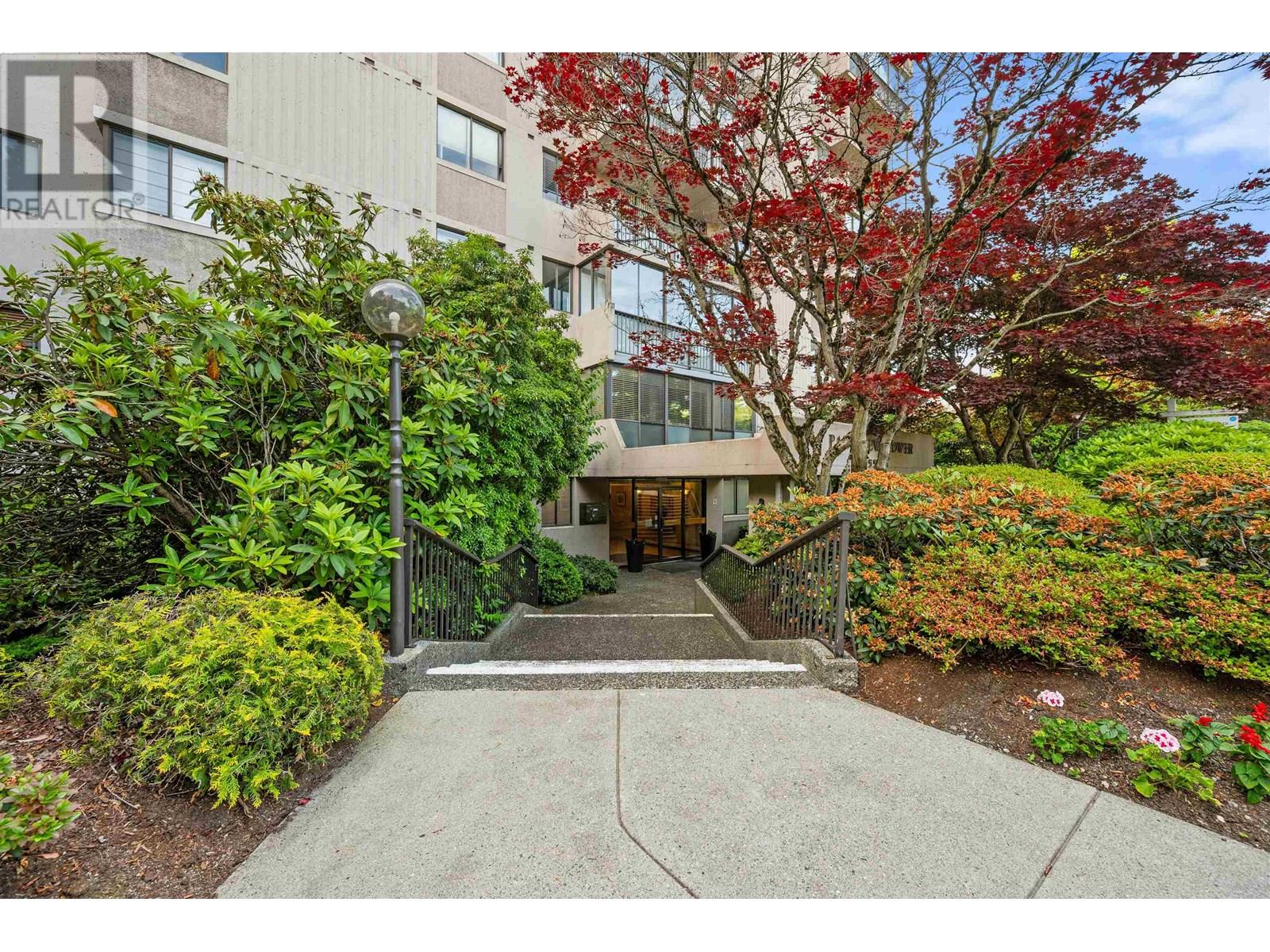 L1 555 13th Street, West Vancouver, British Columbia  V7T 2N8 - Photo 32 - R3014401