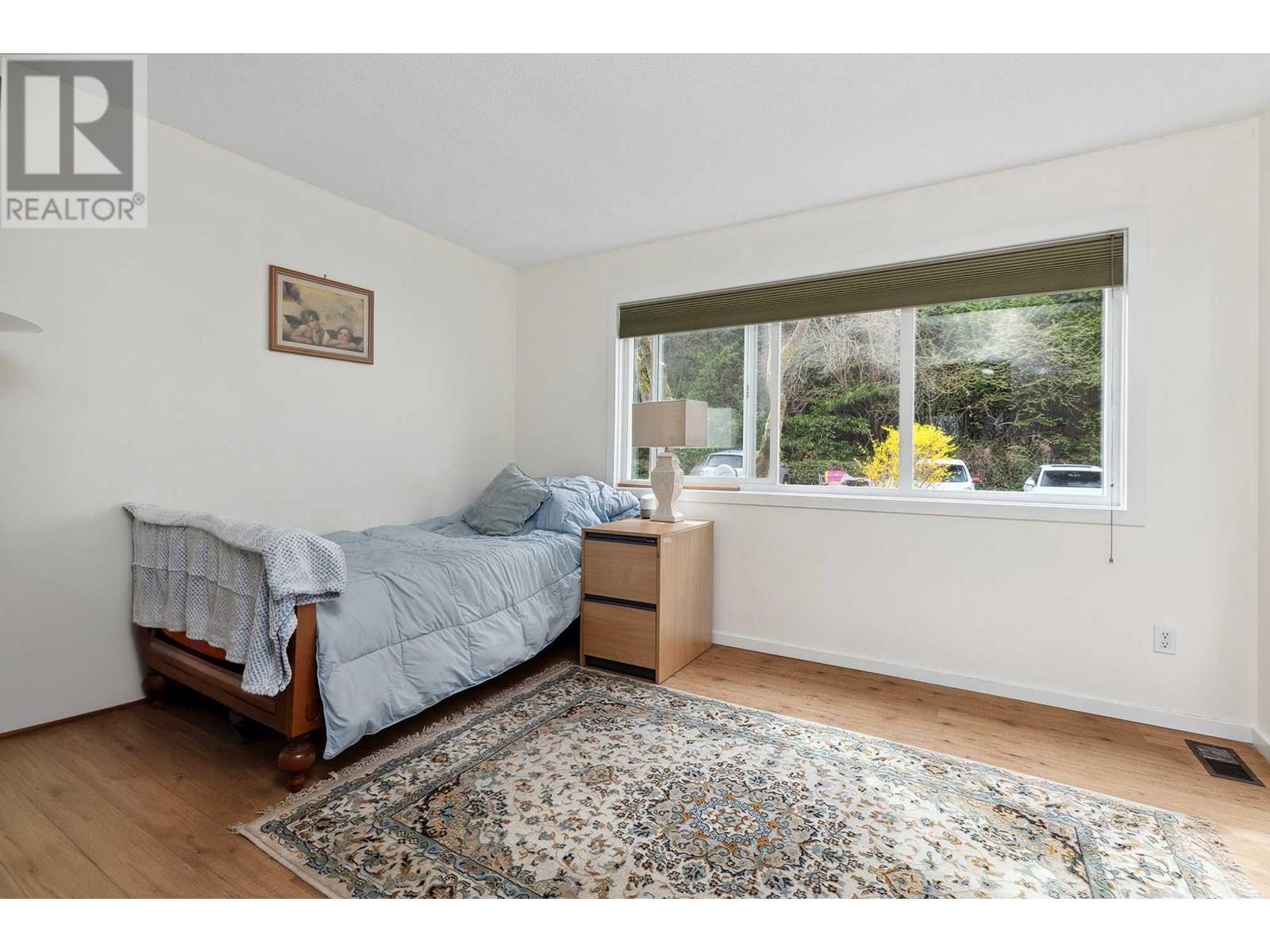 1059 Cecile Drive, Port Moody, British Columbia  V3H 1M6 - Photo 10 - R3014410