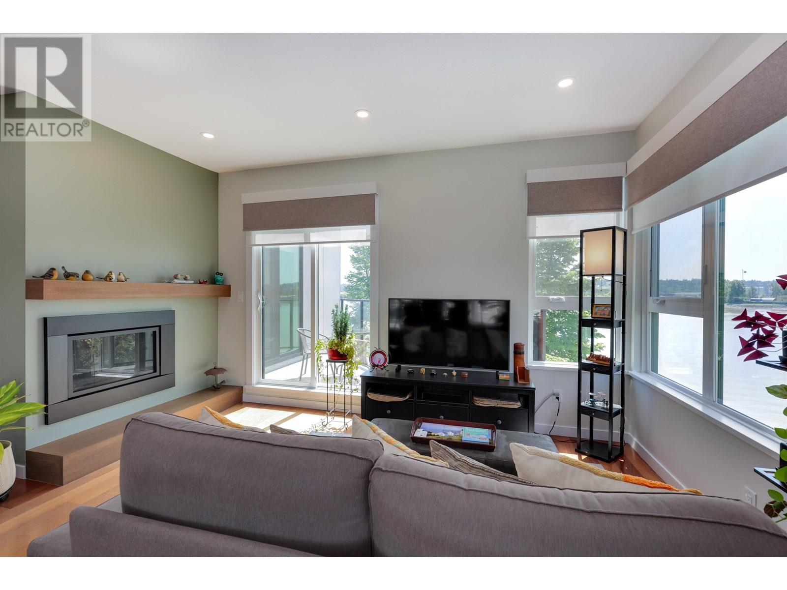 420 1150 Quayside Drive, New Westminster, British Columbia  V3M 6E1 - Photo 5 - R3014427