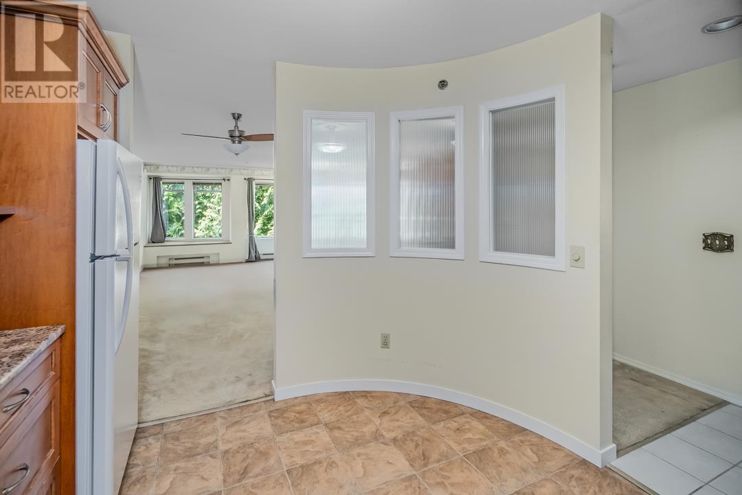 401 6737 Station Hill Court, Burnaby, British Columbia  V3N 4V2 - Photo 11 - R3014462