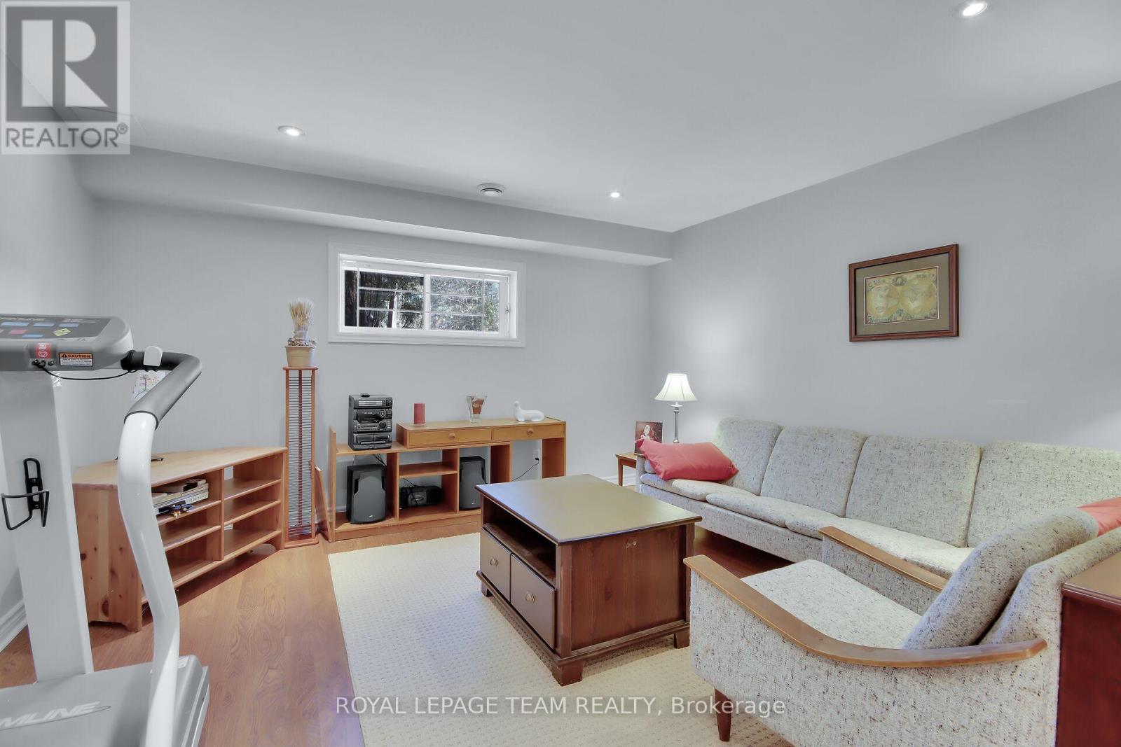2 Inverary Drive, Ottawa, Ontario  K2K 2R9 - Photo 34 - X11940000