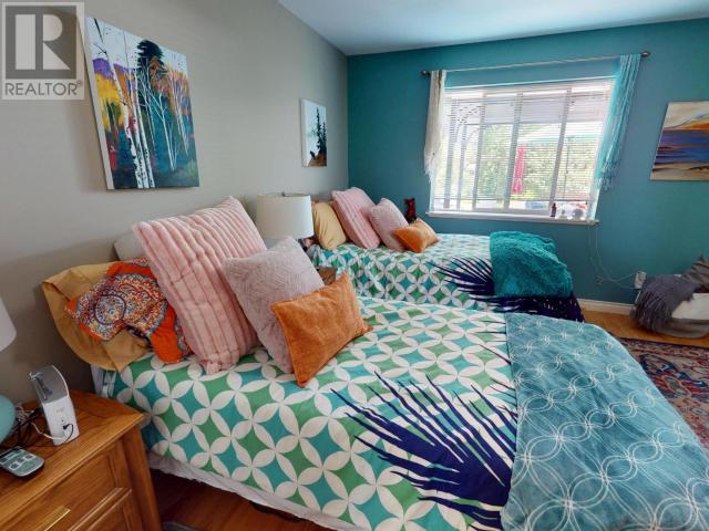 3890 Ontario Ave, Powell River, British Columbia   - Photo 22 - 19053