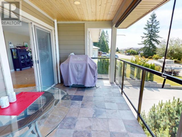 3890 Ontario Ave, Powell River, British Columbia   - Photo 21 - 19053