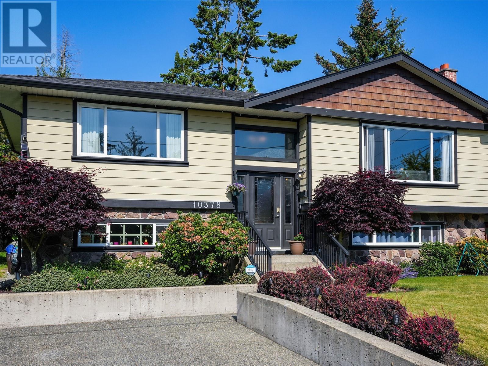 10378 Patricia Pl, Sidney, British Columbia