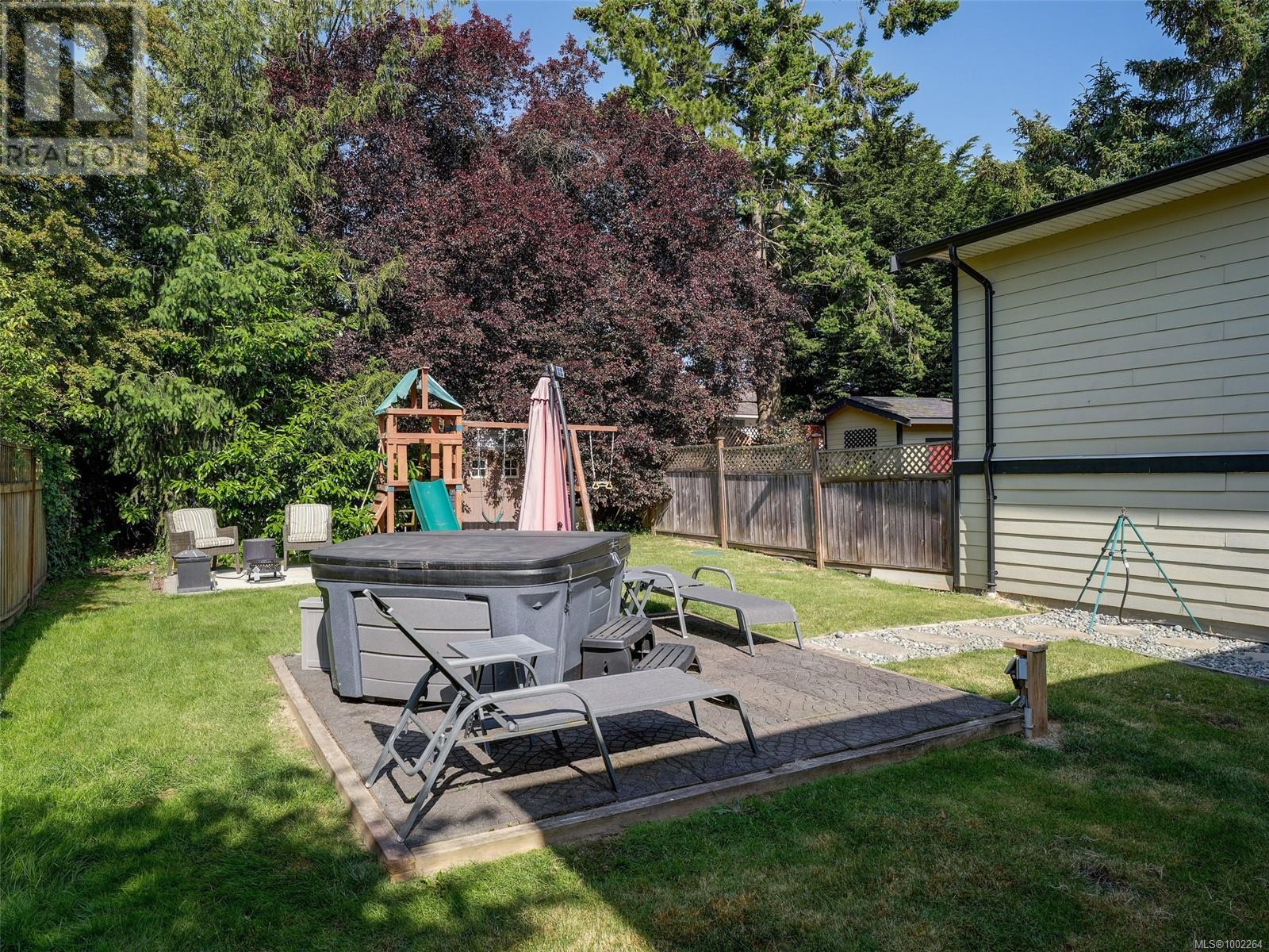 10378 Patricia Pl, Sidney, British Columbia  V8L 3J6 - Photo 21 - 1002264