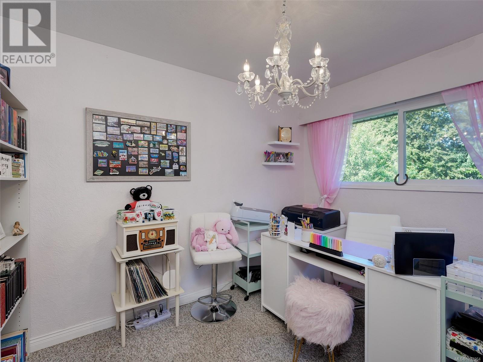 10378 Patricia Pl, Sidney, British Columbia  V8L 3J6 - Photo 12 - 1002264
