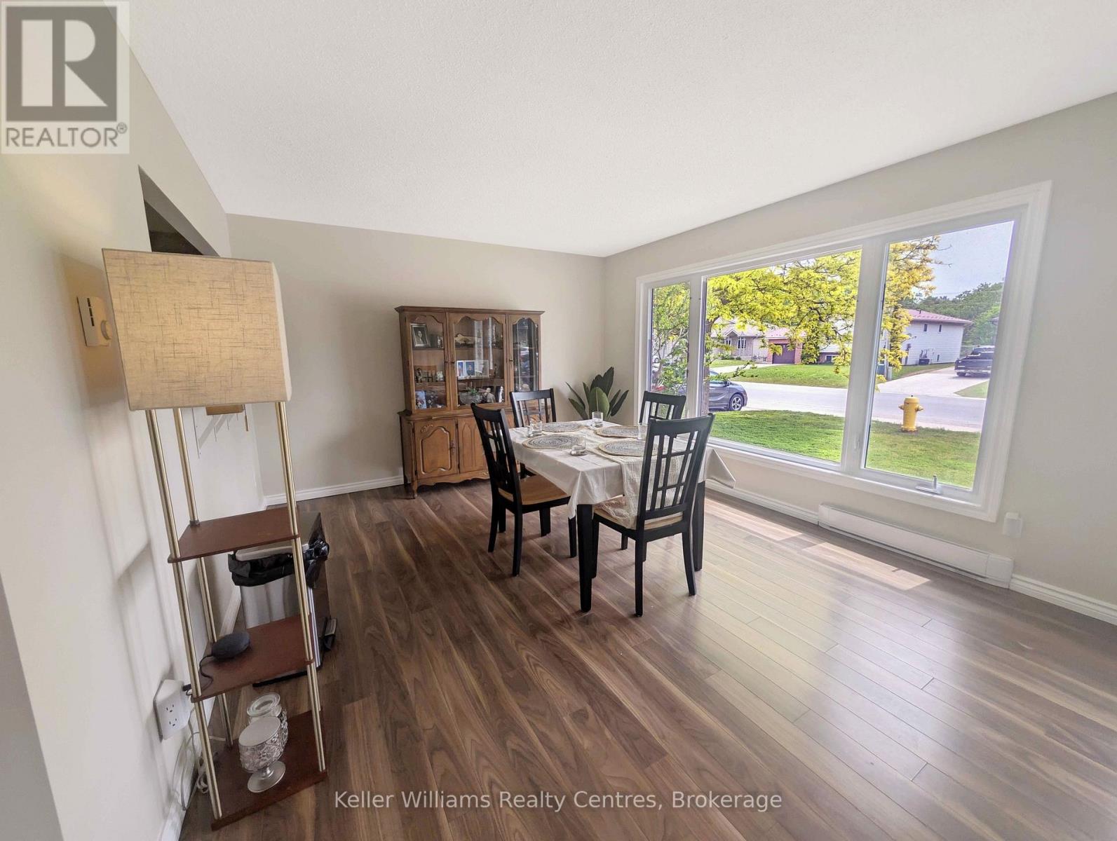 192 Bricker Street, Saugeen Shores, Ontario  N0H 2C1 - Photo 4 - X12214000