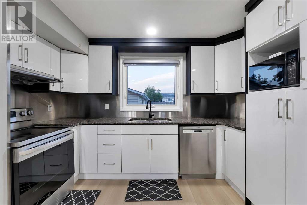 251 Rundlecairn Road Ne, Calgary, Alberta  T1Y 2X8 - Photo 7 - A2227930