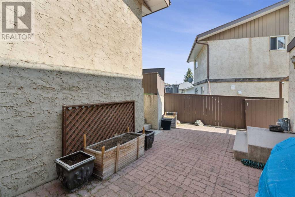 89 Edgehill Drive Nw, Calgary, Alberta  t3a 2w1 - Photo 17 - A2230176