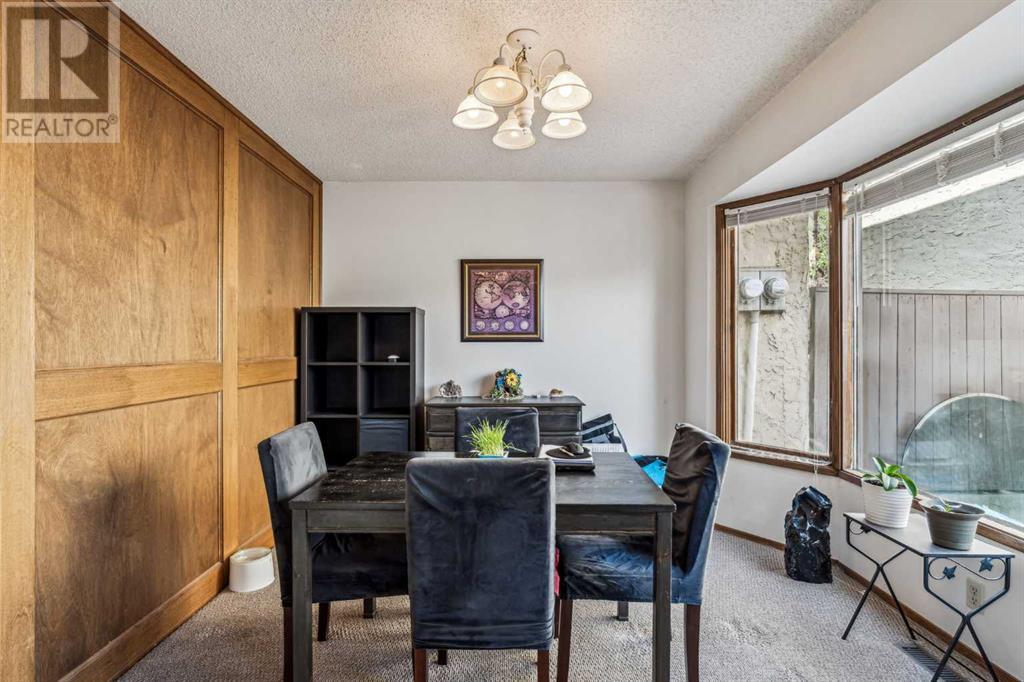 89 Edgehill Drive Nw, Calgary, Alberta  t3a 2w1 - Photo 5 - A2230176