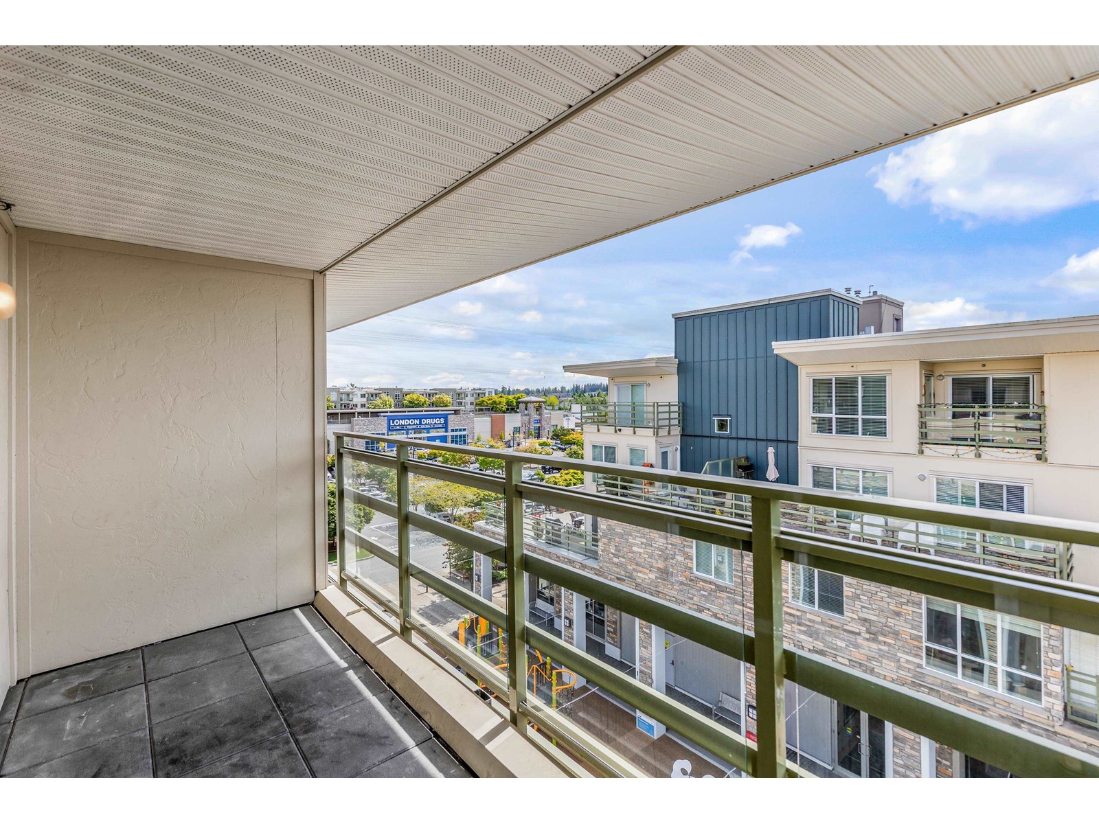 15775 Croydon Drive, Surrey, British Columbia  V3S 2L5 - Photo 17 - R3014482