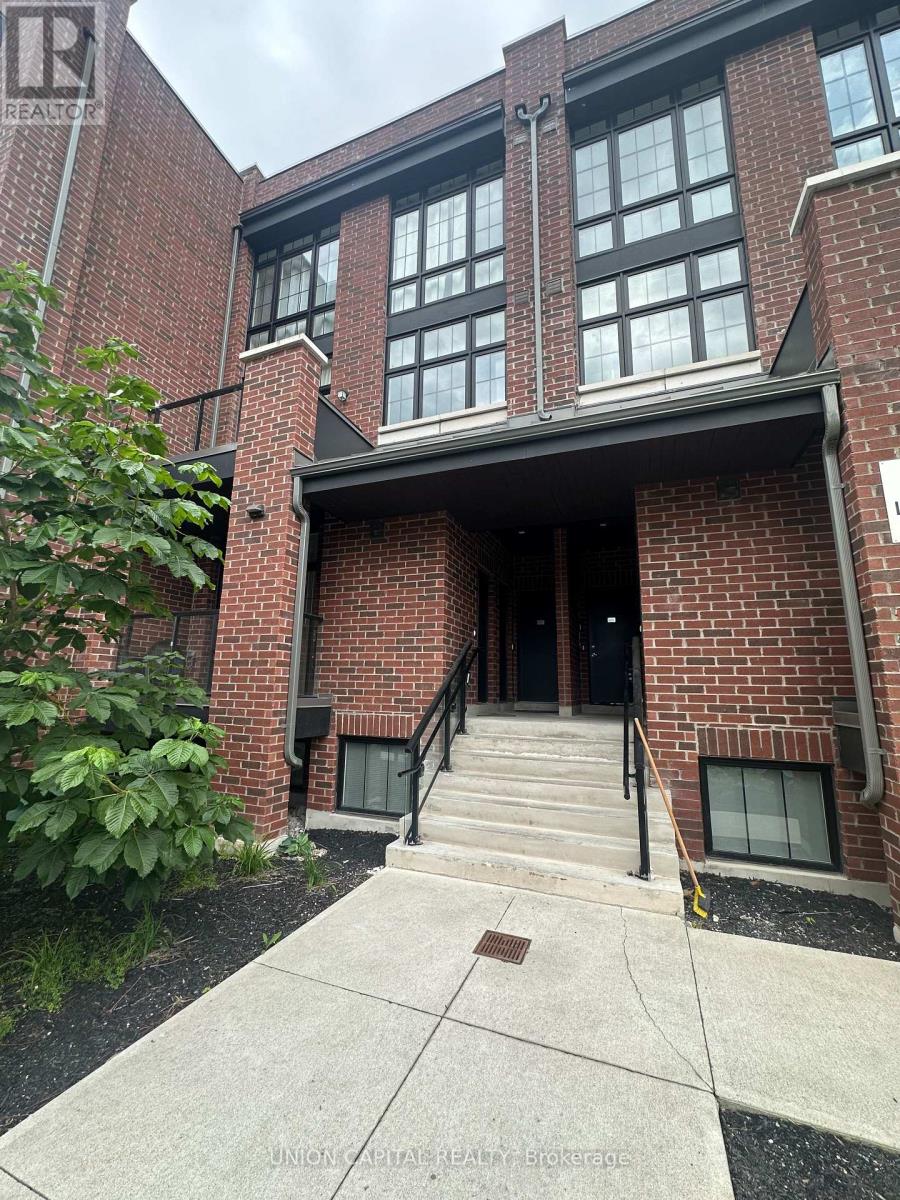 306 - 2 Linsmore Place, Whitchurch-Stouffville (Stouffville), Ontario  L4A 4T4 - Photo 2 - N12212673