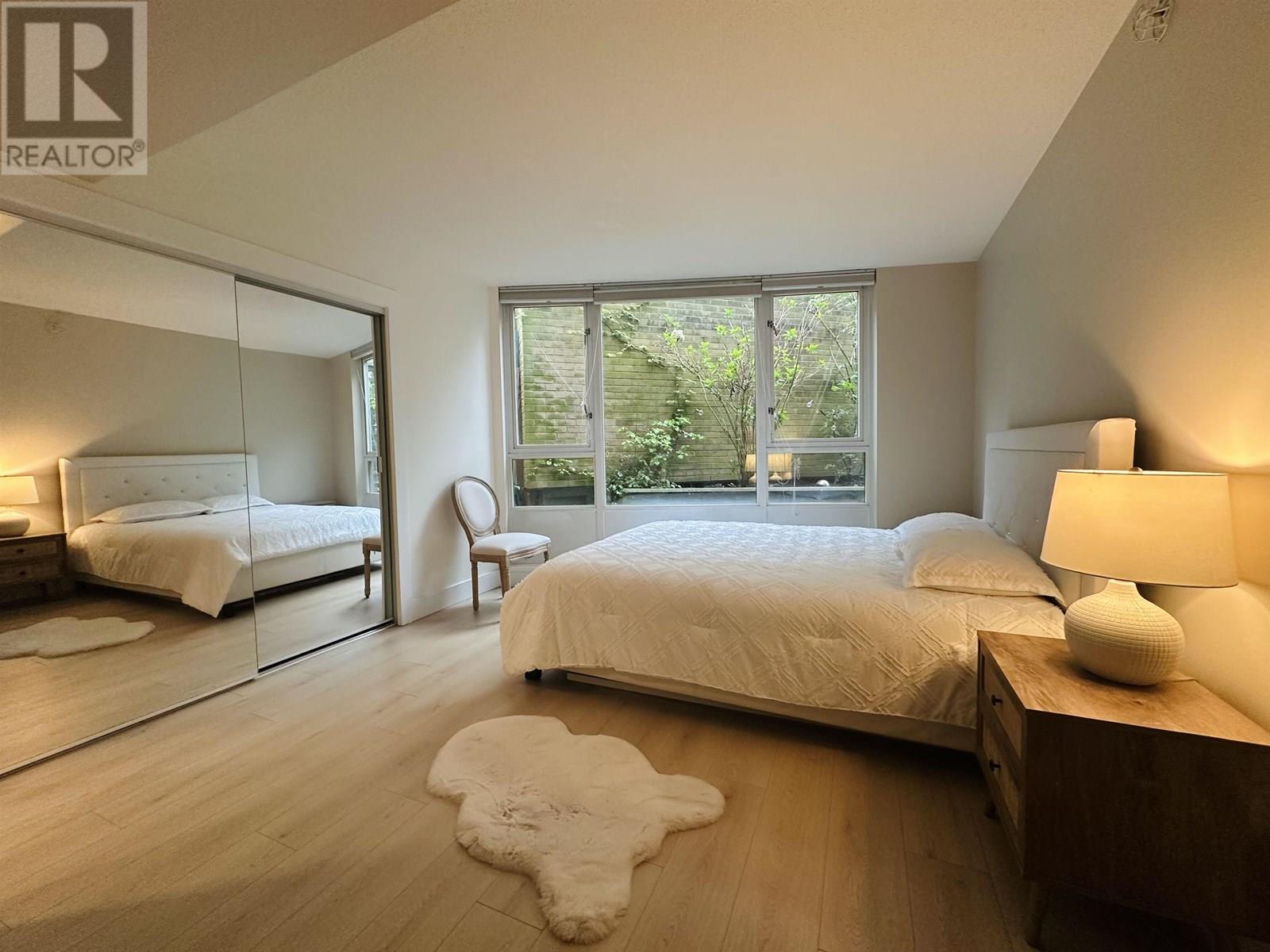 202 1033 Marinaside Crescent, Vancouver, British Columbia  V6Z 3A3 - Photo 5 - R3011059