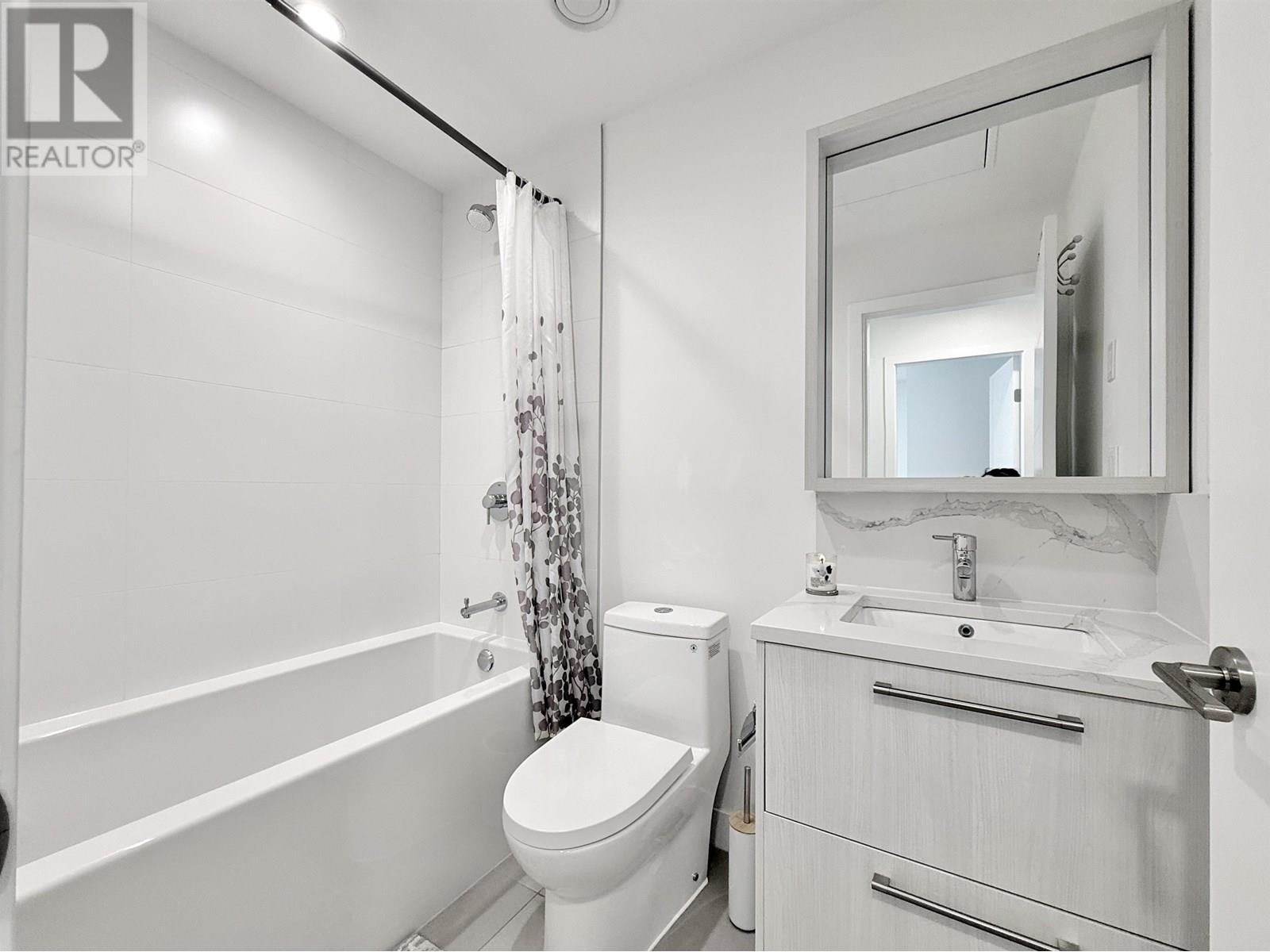133 2035 Glenaire Drive, North Vancouver, British Columbia  V7P 1Y2 - Photo 12 - R3014457