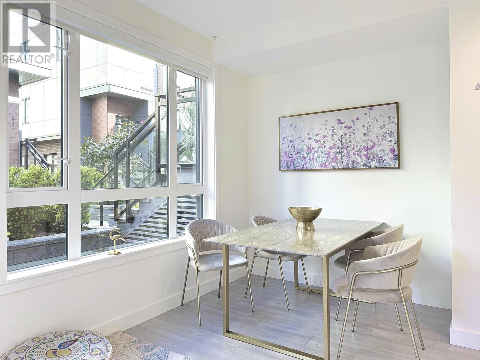 133 2035 Glenaire Drive, North Vancouver, British Columbia  V7P 1Y2 - Photo 4 - R3014457