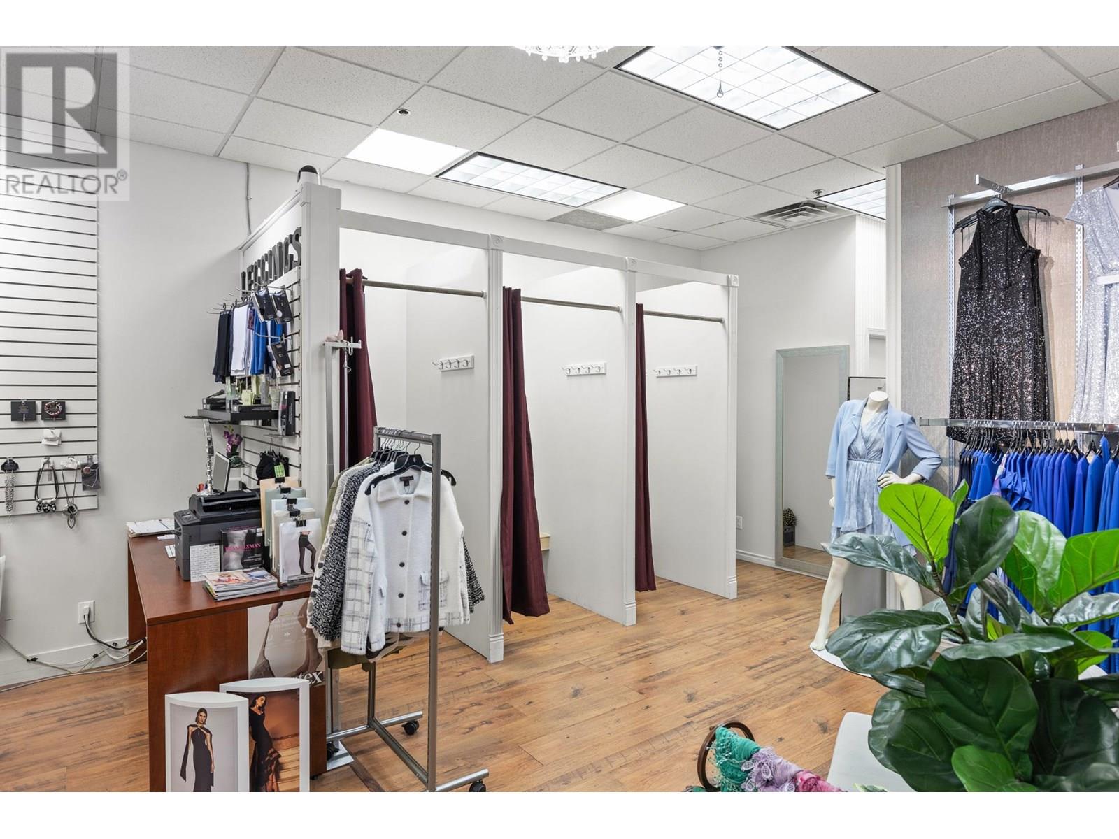 565 Bernard Avenue Unit# 13/14, Kelowna, British Columbia  V1Y 8R4 - Photo 11 - 10351729