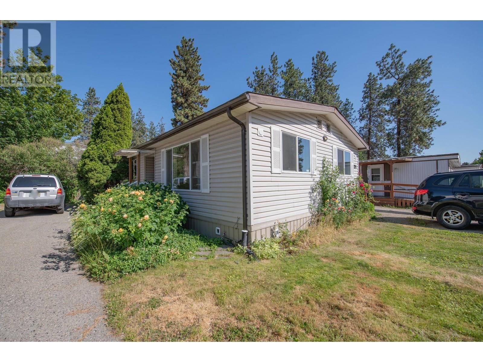 1999 97 S Highway Unit# 271, West Kelowna, British Columbia  V1Z 1B2 - Photo 4 - 10351756