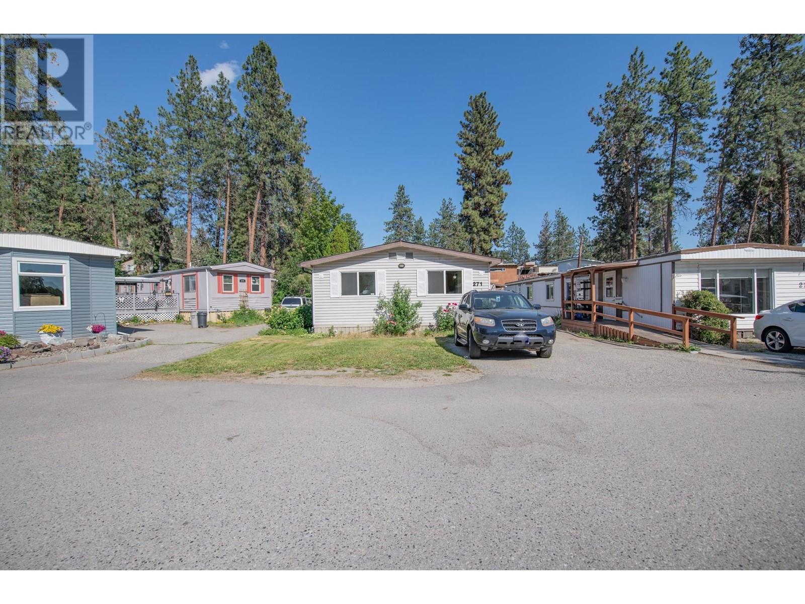 1999 97 S Highway Unit# 271, West Kelowna, British Columbia  V1Z 1B2 - Photo 2 - 10351756