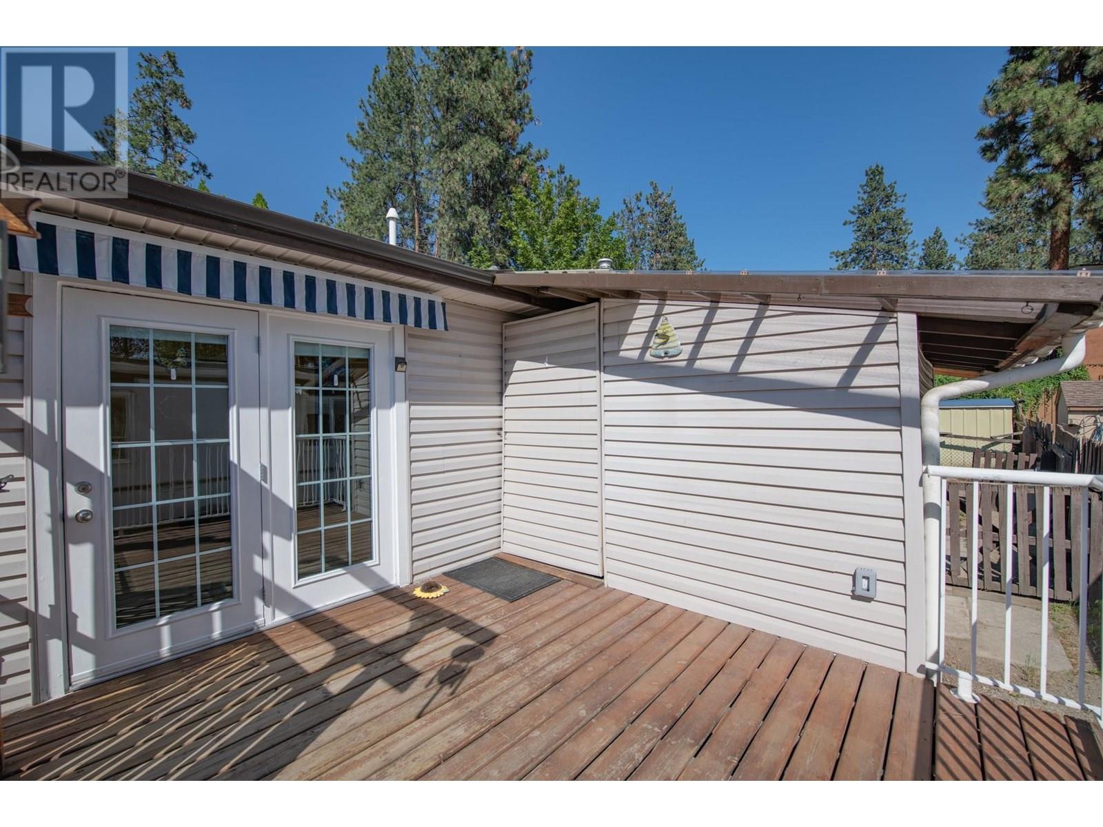 1999 97 S Highway Unit# 271, West Kelowna, British Columbia  V1Z 1B2 - Photo 40 - 10351756