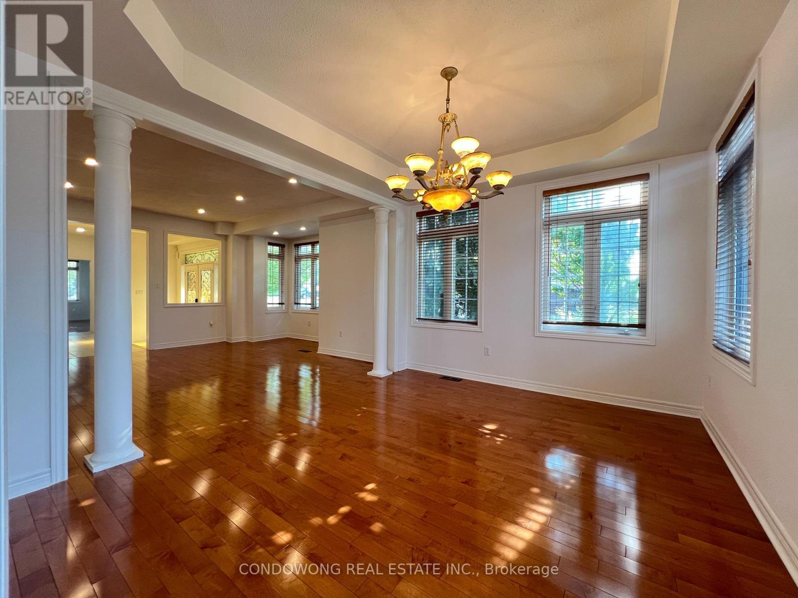 194 Autumn Hill Boulevard, Vaughan, Ontario  L4J 8Y7 - Photo 5 - N12208391