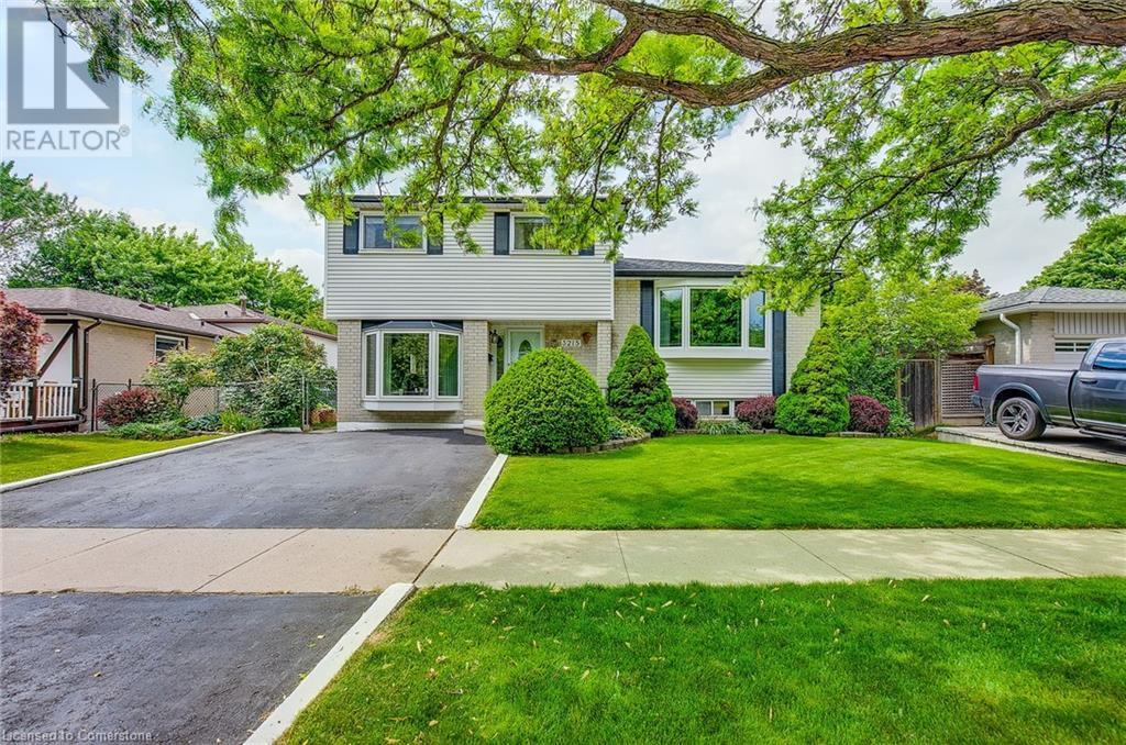 3215 Heathfield Drive, Burlington, Ontario  L7M 1E2 - Photo 1 - 40740281