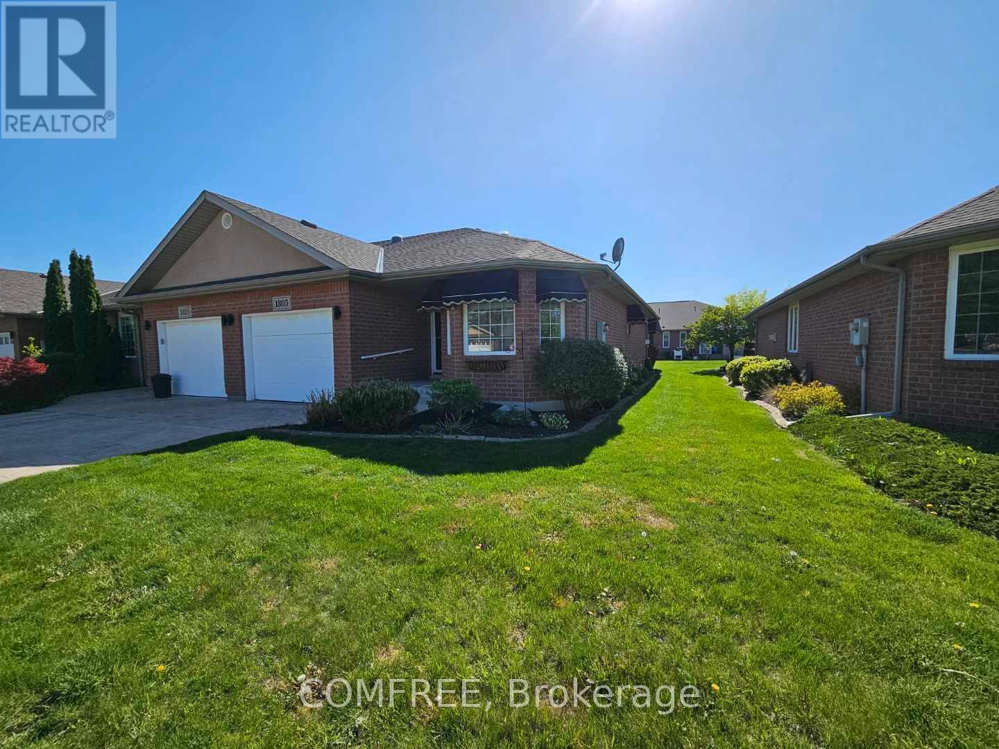 1803 Chateau Avenue, Windsor, Ontario  N8P 1M6 - Photo 2 - X12160480