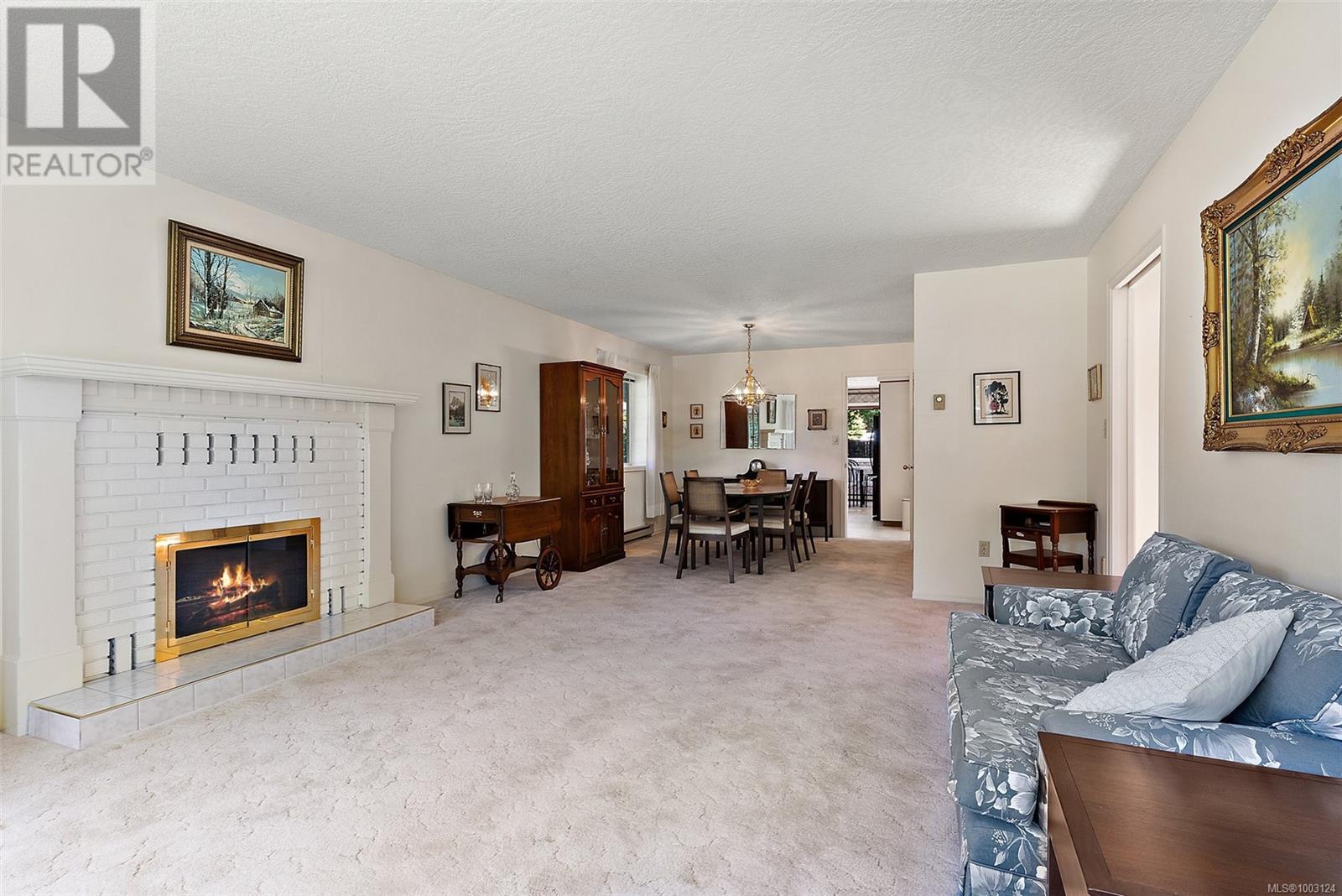 1662 Dean Park Rd, North Saanich, British Columbia  V8L 4Y7 - Photo 6 - 1003124