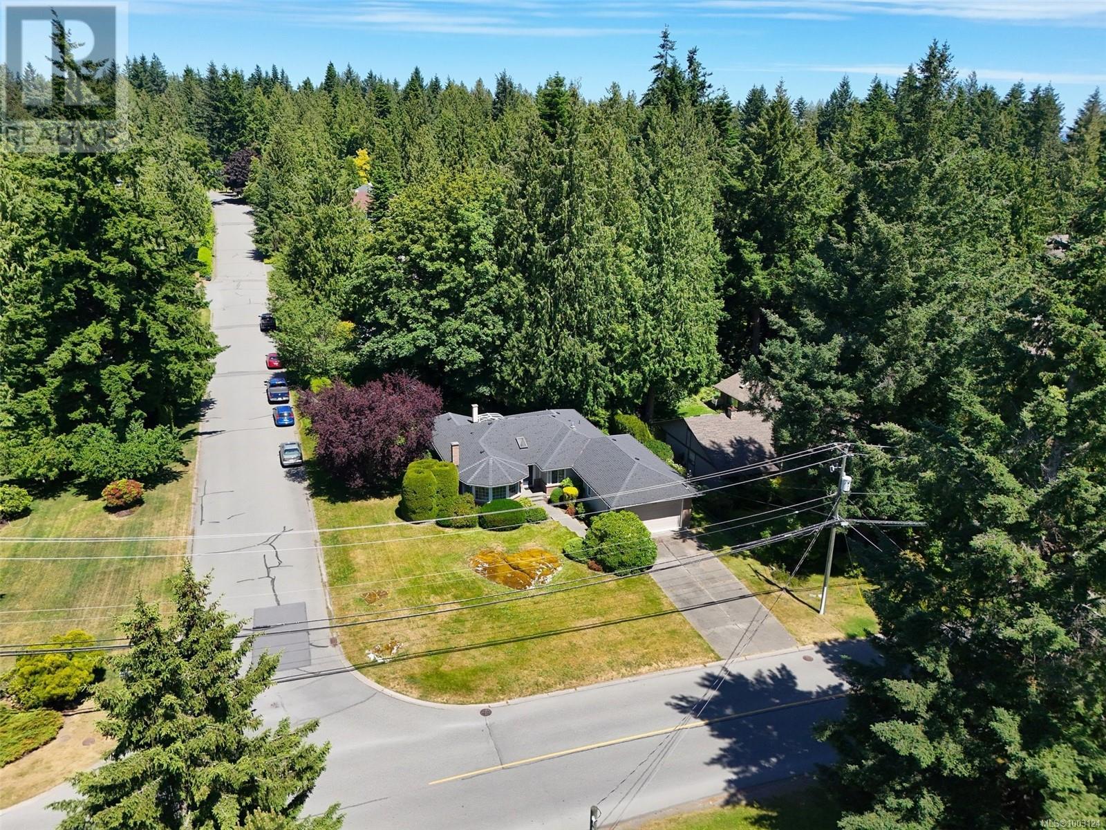 1662 Dean Park Rd, North Saanich, British Columbia  V8L 4Y7 - Photo 26 - 1003124
