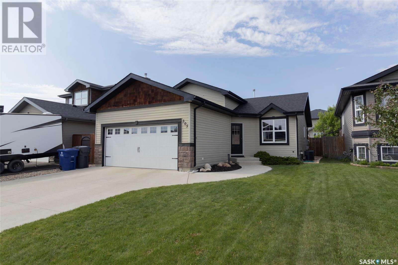 305 Quessy DRIVE, Martensville, Saskatchewan