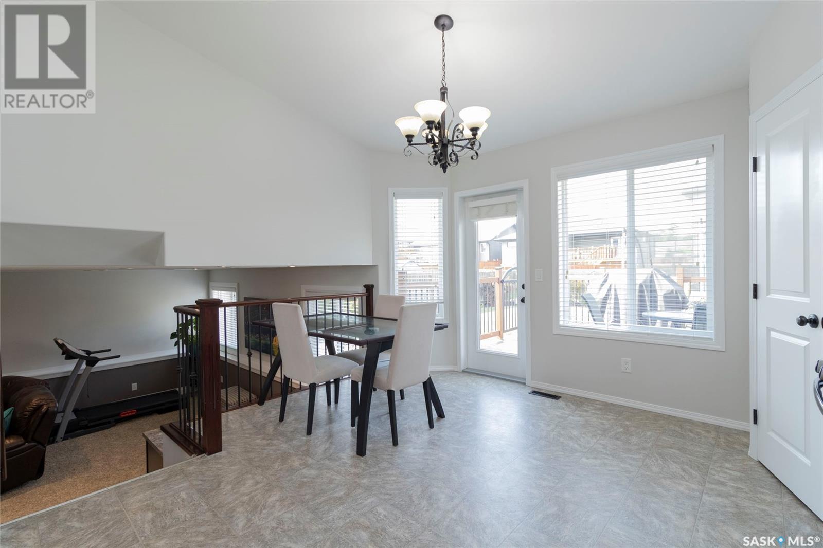 305 Quessy Drive, Martensville, Saskatchewan  S0K 0A2 - Photo 12 - SK009140
