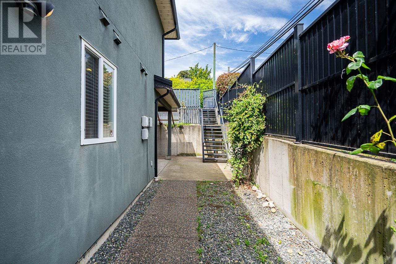 5187 - 5189 Carson Street, Burnaby, British Columbia  V5J 2Z1 - Photo 34 - R2991370