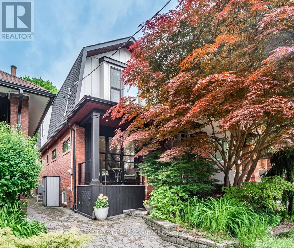 3 EDGEWOOD GARDENS, Toronto, Ontario
