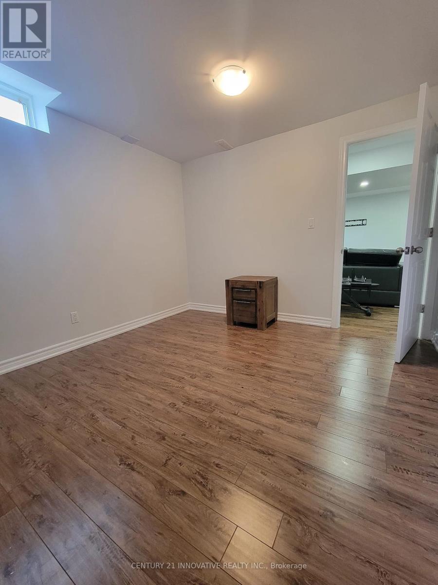 1582 Winville Road, Pickering, Ontario  L1X 0C6 - Photo 4 - E12213551