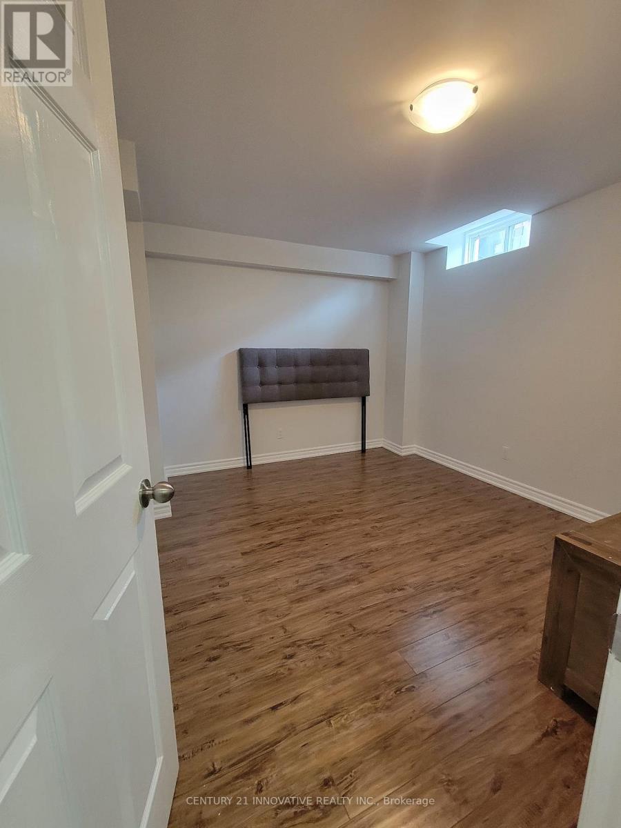 1582 Winville Road, Pickering, Ontario  L1X 0C6 - Photo 8 - E12213551