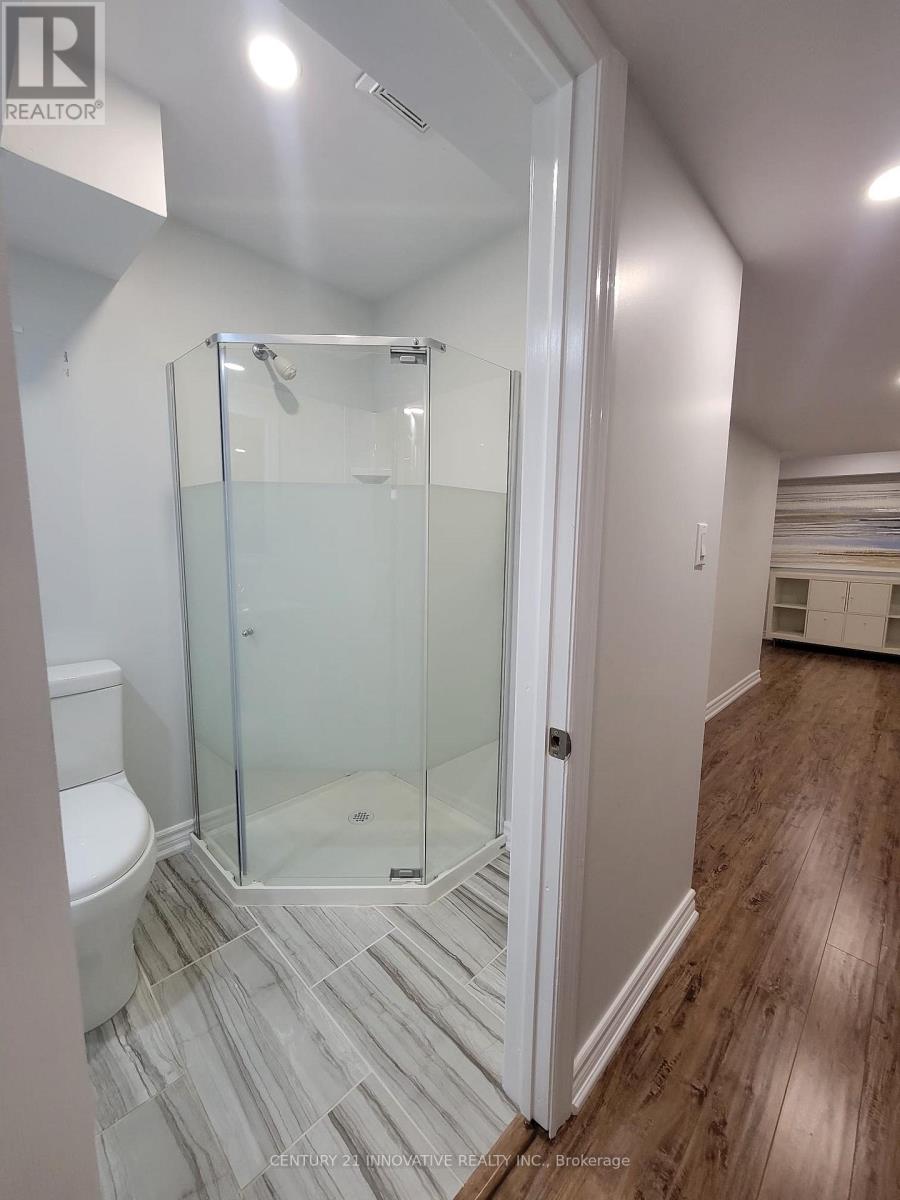 1582 Winville Road, Pickering, Ontario  L1X 0C6 - Photo 3 - E12213551