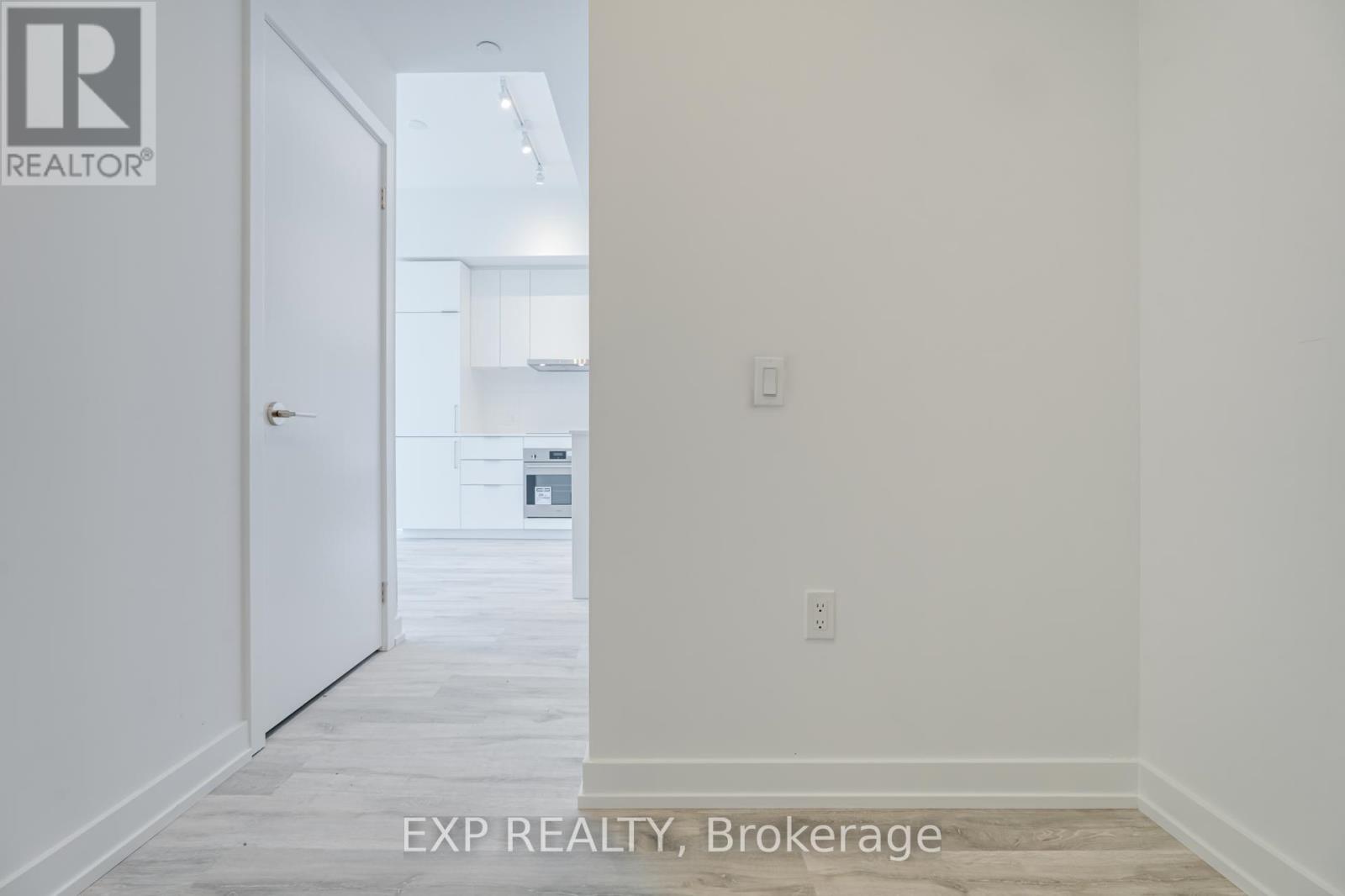 1906 - 8 Olympic Gdn S Drive, Toronto (Newtonbrook East), Ontario  M2N 0B9 - Photo 14 - C12214012