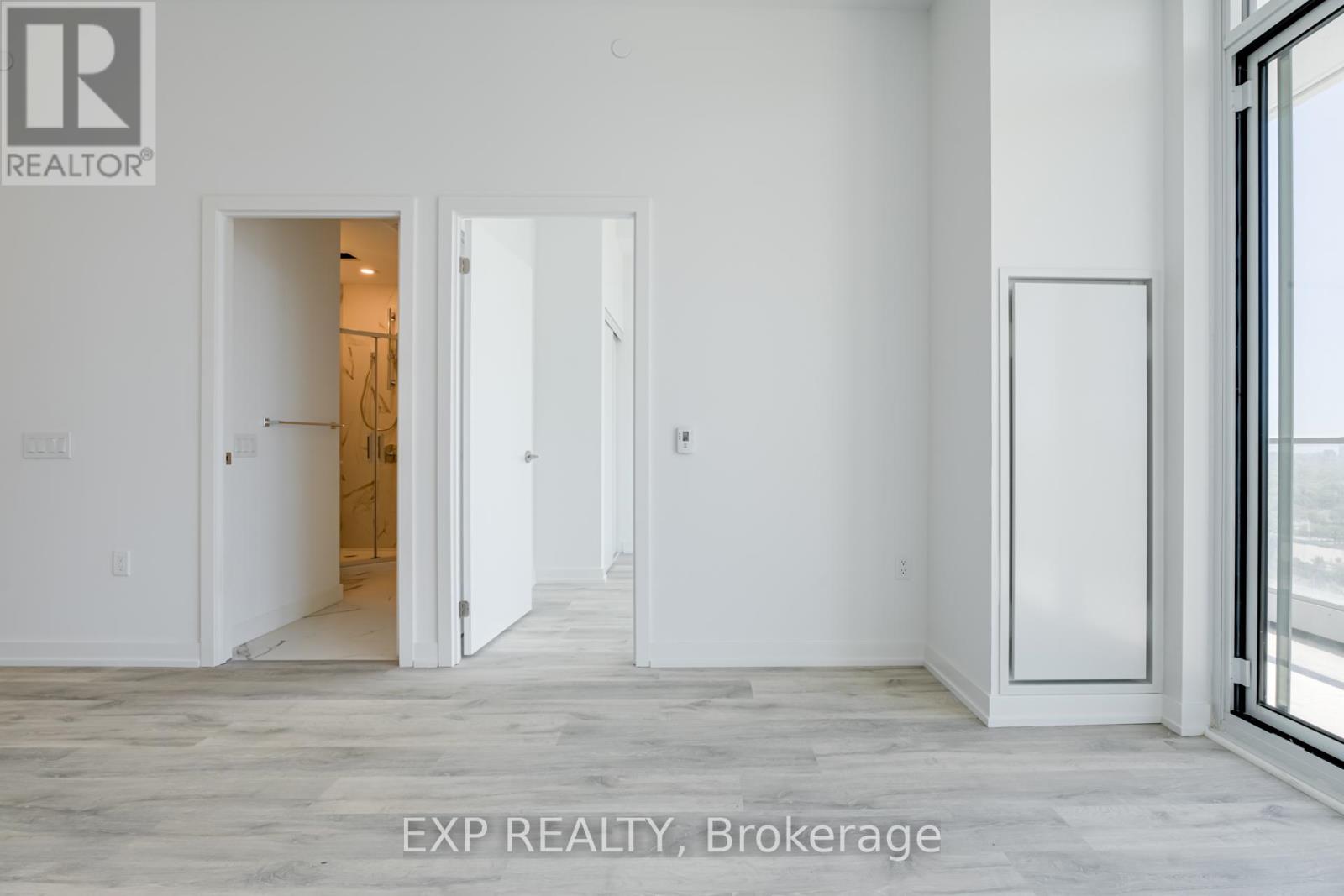1906 - 8 Olympic Gdn S Drive, Toronto (Newtonbrook East), Ontario  M2N 0B9 - Photo 8 - C12214012