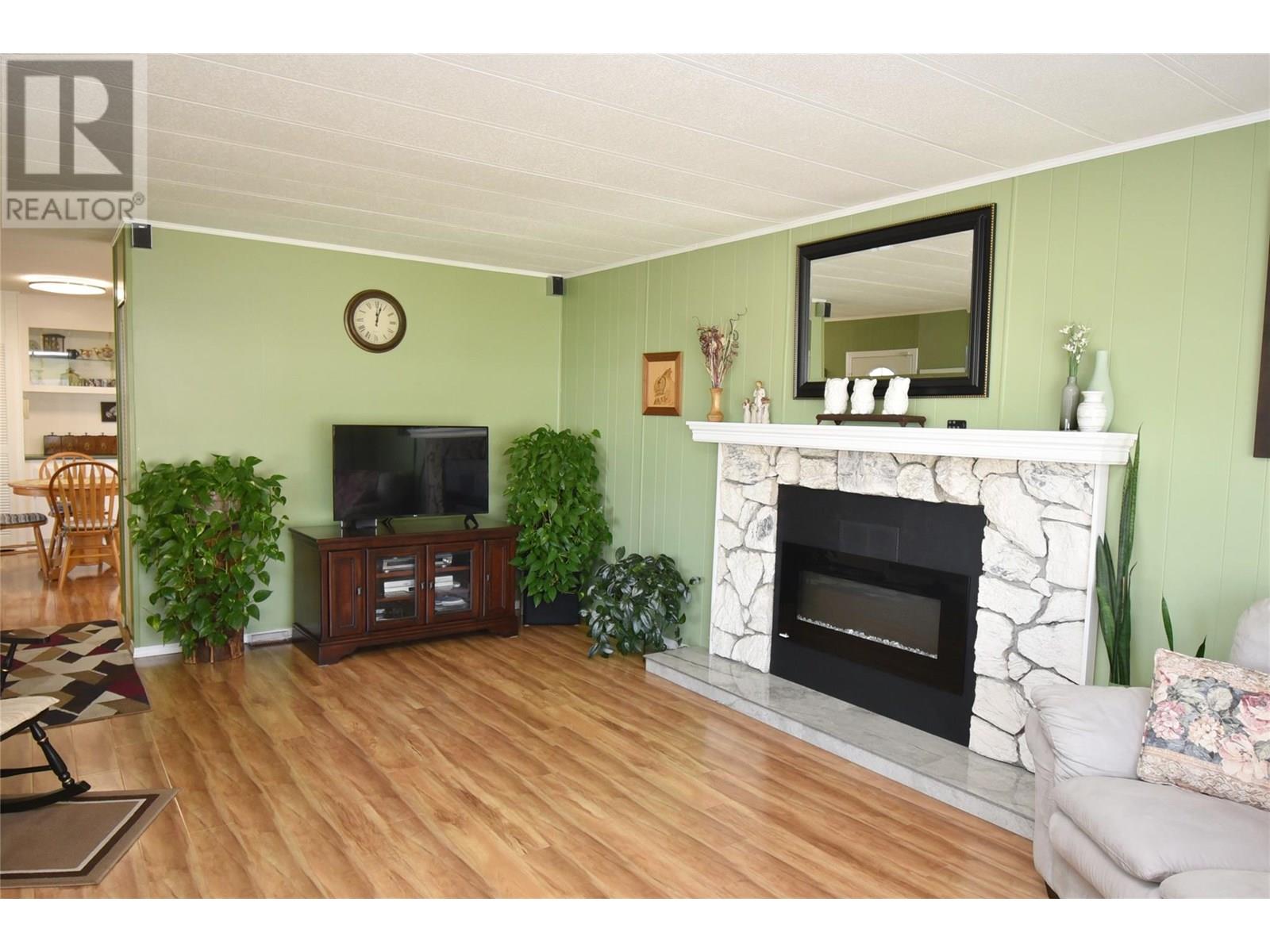 2727 Lakeshore Avenue Unit# 37, Vernon, British Columbia  V1H 1X5 - Photo 8 - 10351789