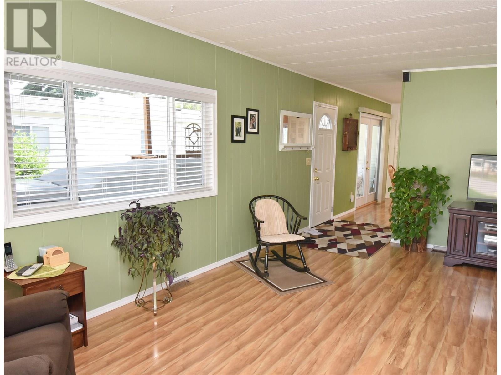 2727 Lakeshore Avenue Unit# 37, Vernon, British Columbia  V1H 1X5 - Photo 9 - 10351789