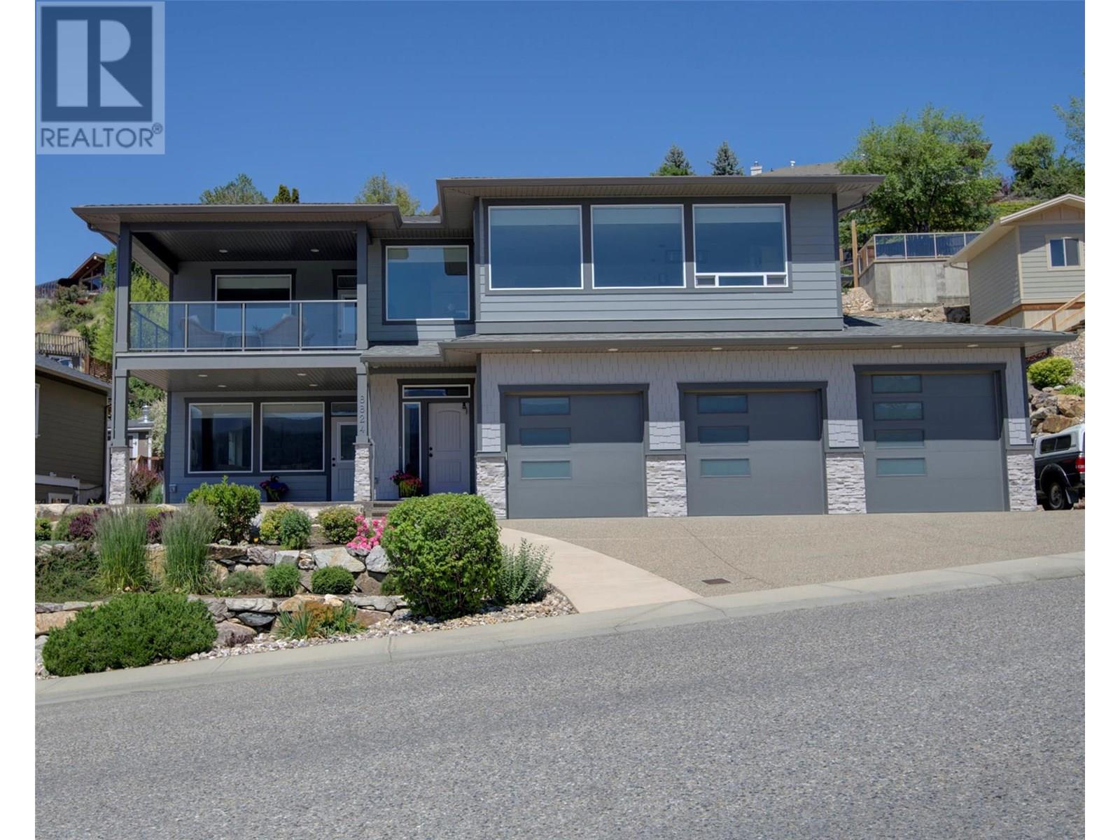 8824 Braeburn Drive, Coldstream, British Columbia  V1B 4B8 - Photo 2 - 10351569